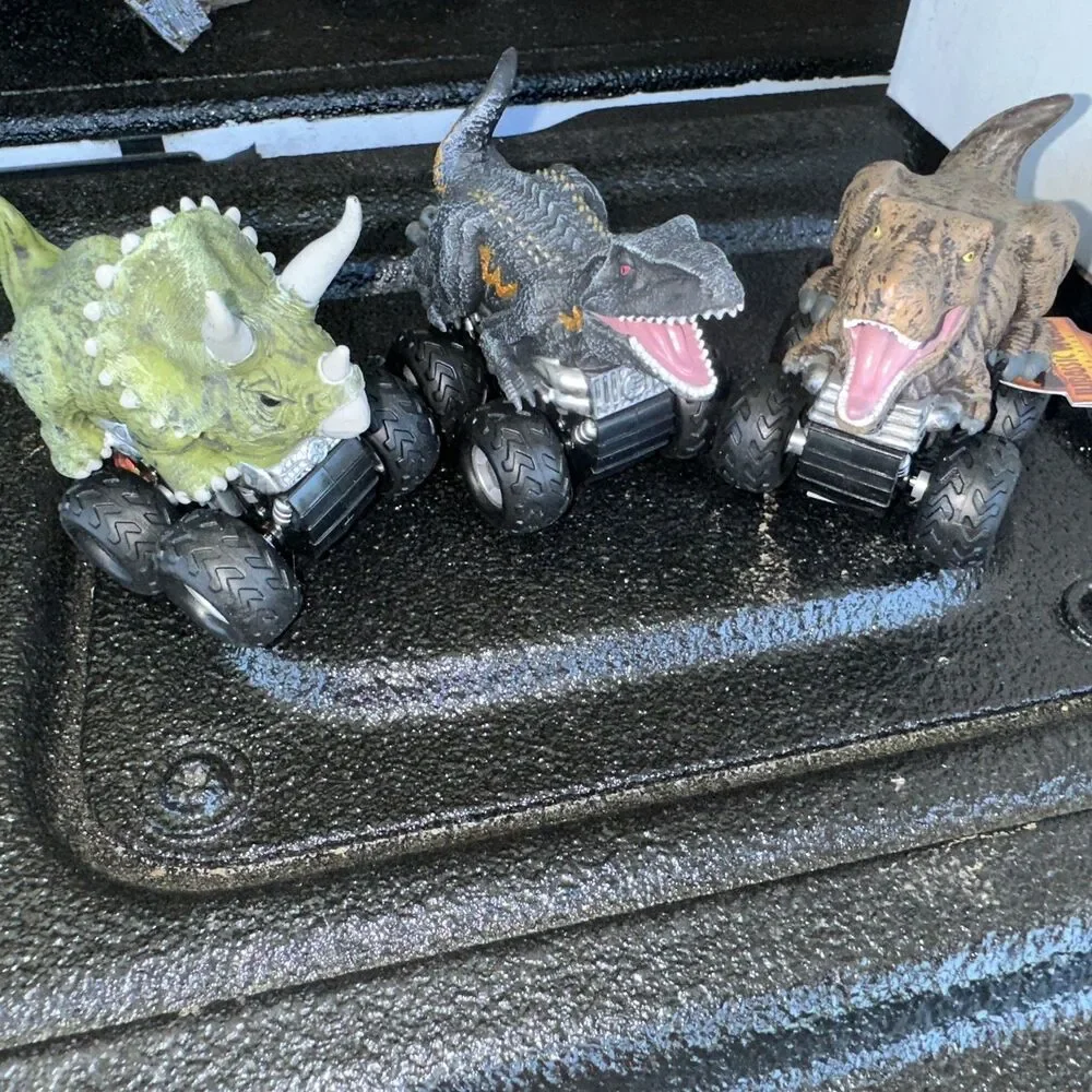 Lot Of 3 Jurassic World Zoom Riders Pullback Power Vehicle  Dinosaur Toy Style(b
